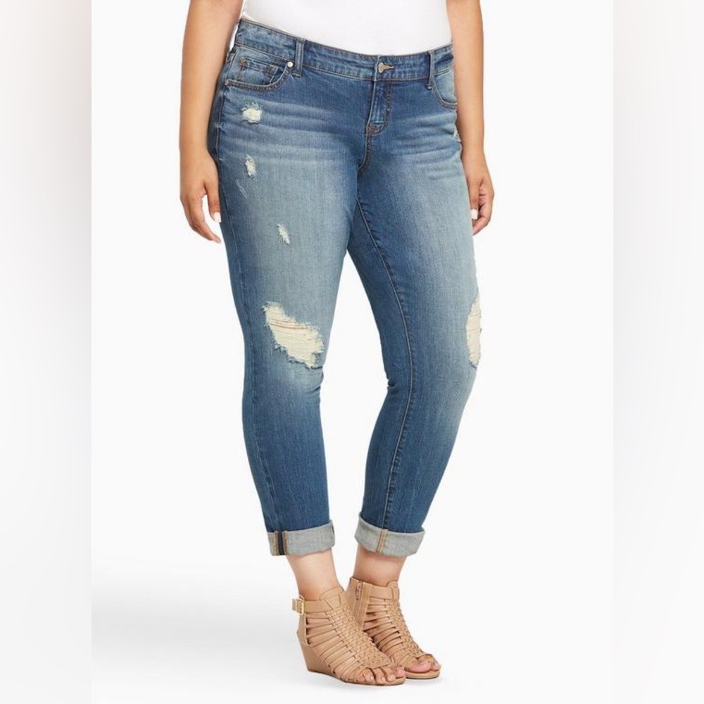 TORRID Premium Boyfriend Distressed Blue Women's Jeans 14R